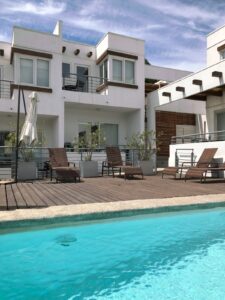 Inversión Única en Reñaca: Proyecto Hotelero Estilo Airbnb